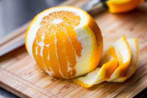 オレンジの皮：驚きの効用