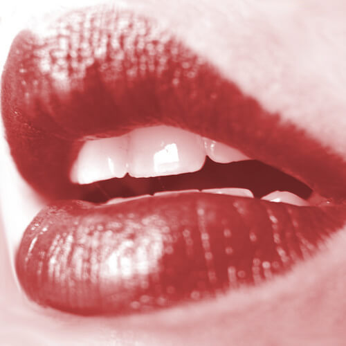 唇