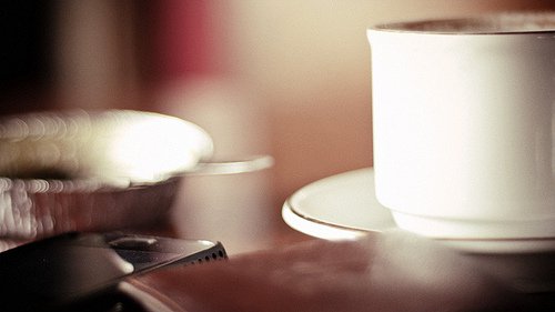 コーヒーを飲むと空腹を感じる?