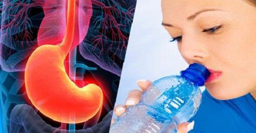 空腹時に水を飲むと/カラダにいいってホント? 空腹時に水を飲むと/カラダにいいってホント?