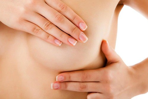胸の痛みや痒み、考えられる原因