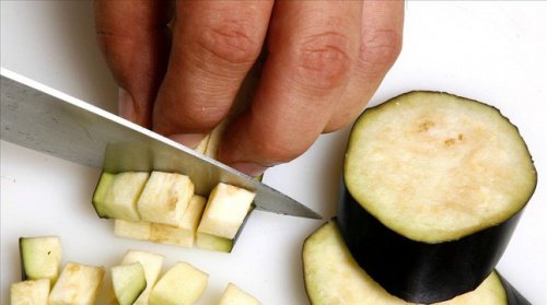 ナスの効果: /食事に取り入れるべき理由 ナスの効果: /食事に取り入れるべき理由