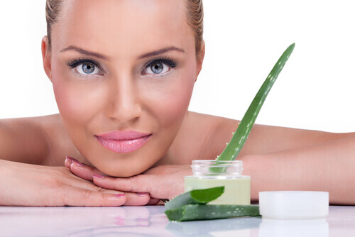 アロエベラで首のお手入れ