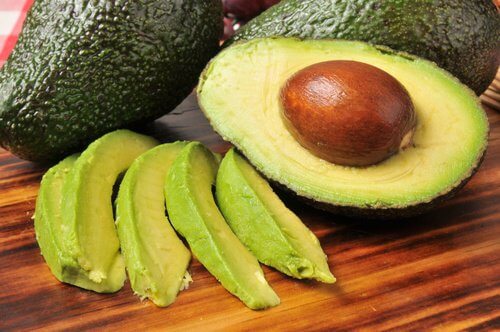 脳卒中を予防する8つの食材 脳卒中を予防する8つの食材