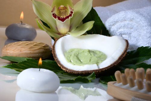 アボカドとココナッツ