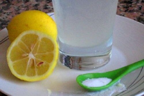 4-lemon-baking-soda