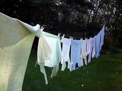 clothes-hanging-chatirygirl