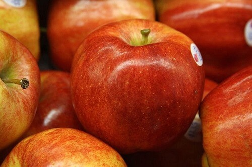 apples-2