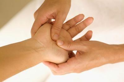 4-hand-massage 活力