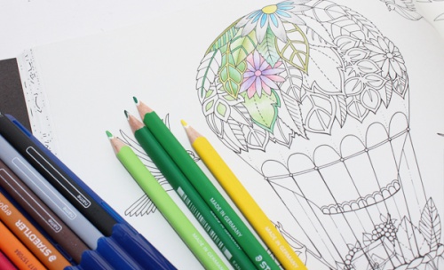 大人の塗り絵気球