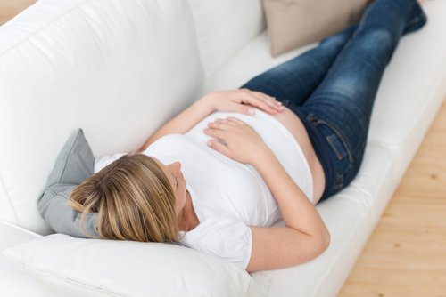 いつもお腹が張っているのはなぜ?