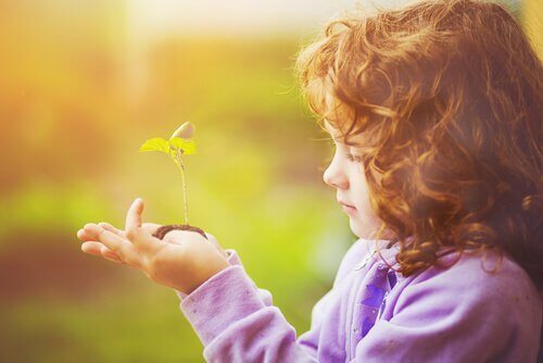 2-child-with-butterfly