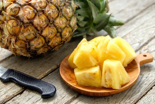 2-pineapple