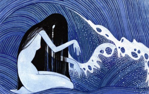 woman-ocean