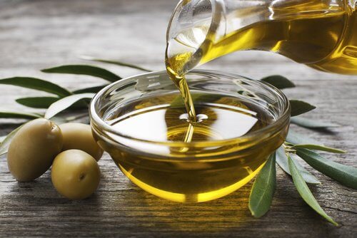 benefits-of-olive-oil-500x334