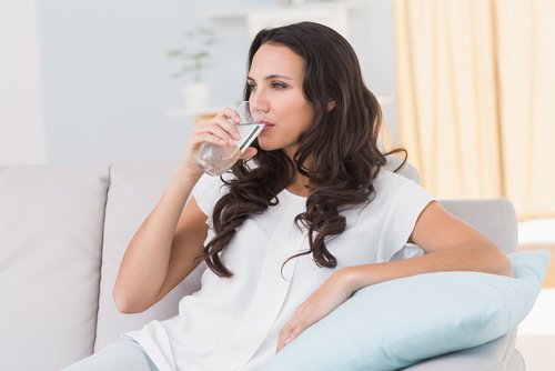 水を飲んでダイエット