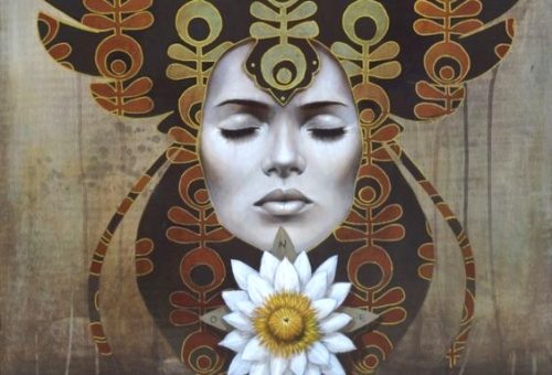 女性と花