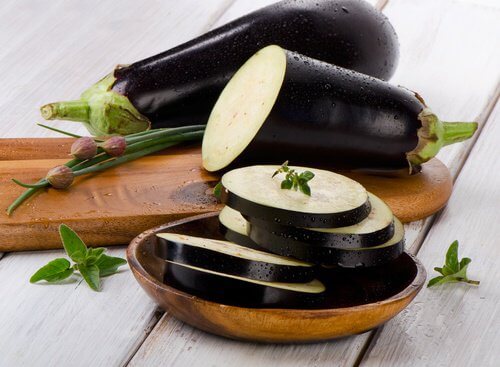 もっとナスを食べるべき7つの理由