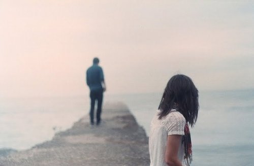 なぜ、別れを乗り越えるのはこんなにも難しいのか