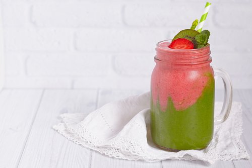 抜け毛を減らし、髪を綺麗にしてくれるスムージー 抜け毛を減らし、髪を綺麗にしてくれるスムージー