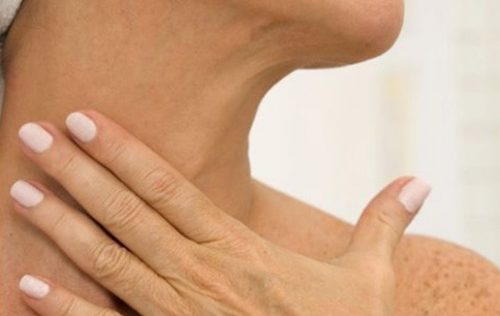 首のシワをとる5つの自然療法