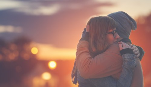 abrazo-500x288