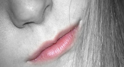 唇の形でわかるあなたの性格