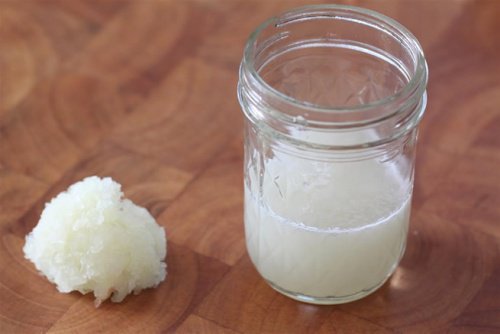 onion juice and coconut oil