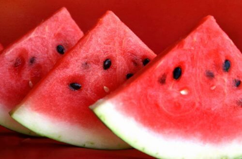 スイカに含まれるある成分が筋肉を強化