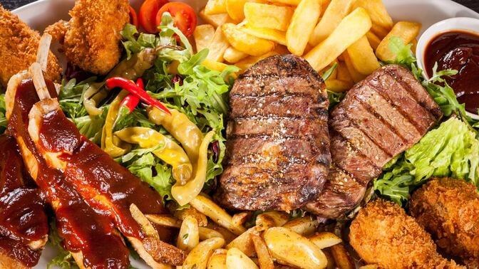 栄養価の低い食事