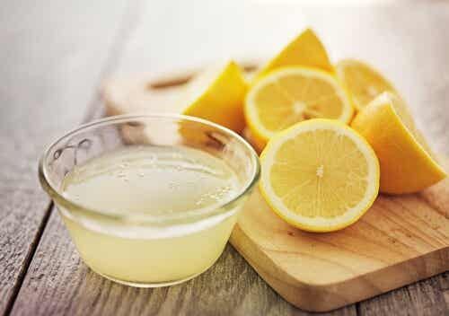 健康と美容にレモン果汁