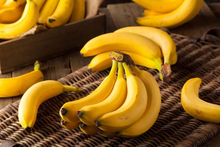 毎日バナナを2本食べると私たちの体に起こること