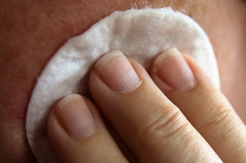 スキンタイプ別:天然成分で作る角質除去剤