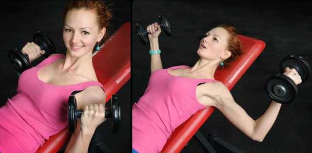 筋トレをする女性