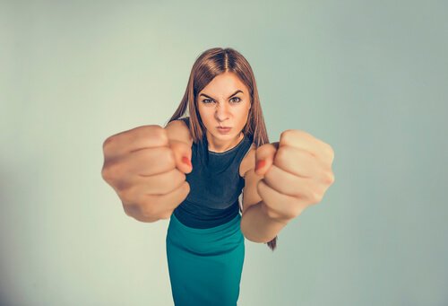 他人の悪い部分を見つける