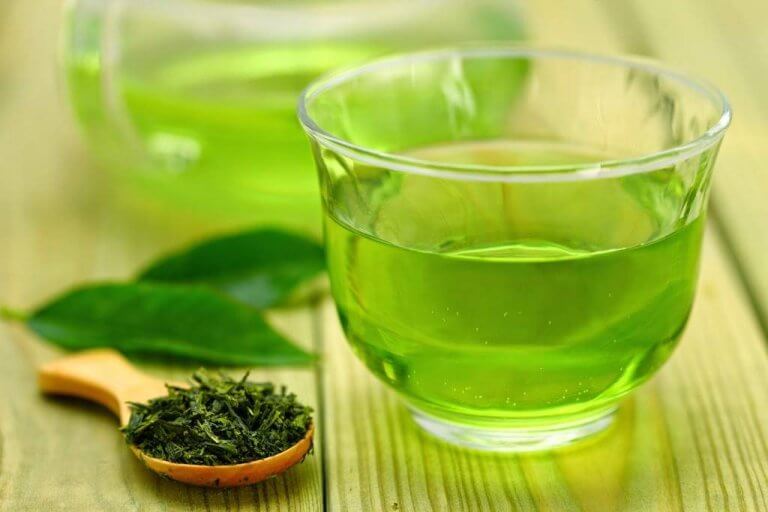 緑茶　減量効果のある食品