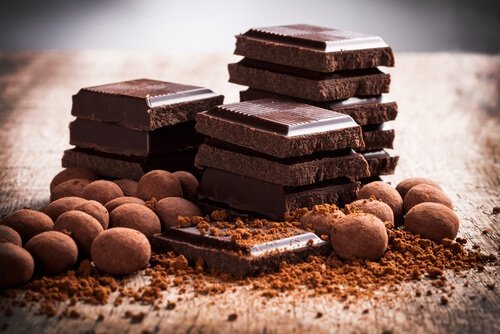 チョコレート 気持ちを落ち着かせる食べ物