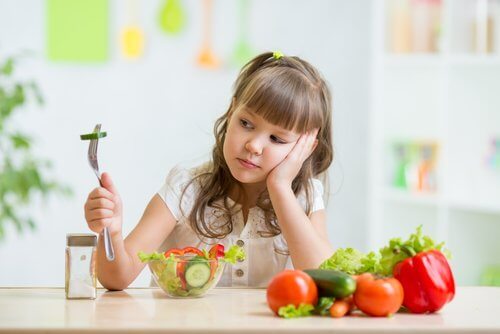 野菜と子供　食べ物の好き嫌い