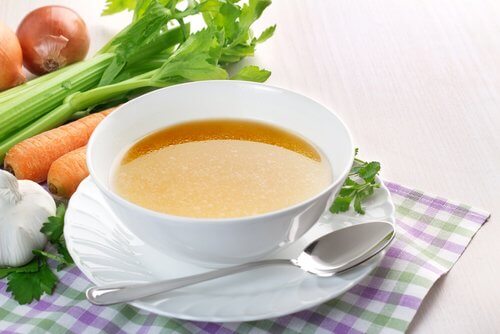 野菜スープ　吐き気を抑える