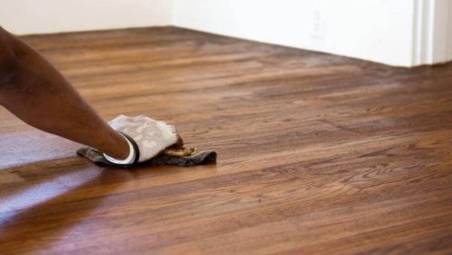 床の傷を簡単に消す方法