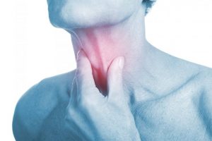 喉の感染症に対する4種の天然抗生物質治療
