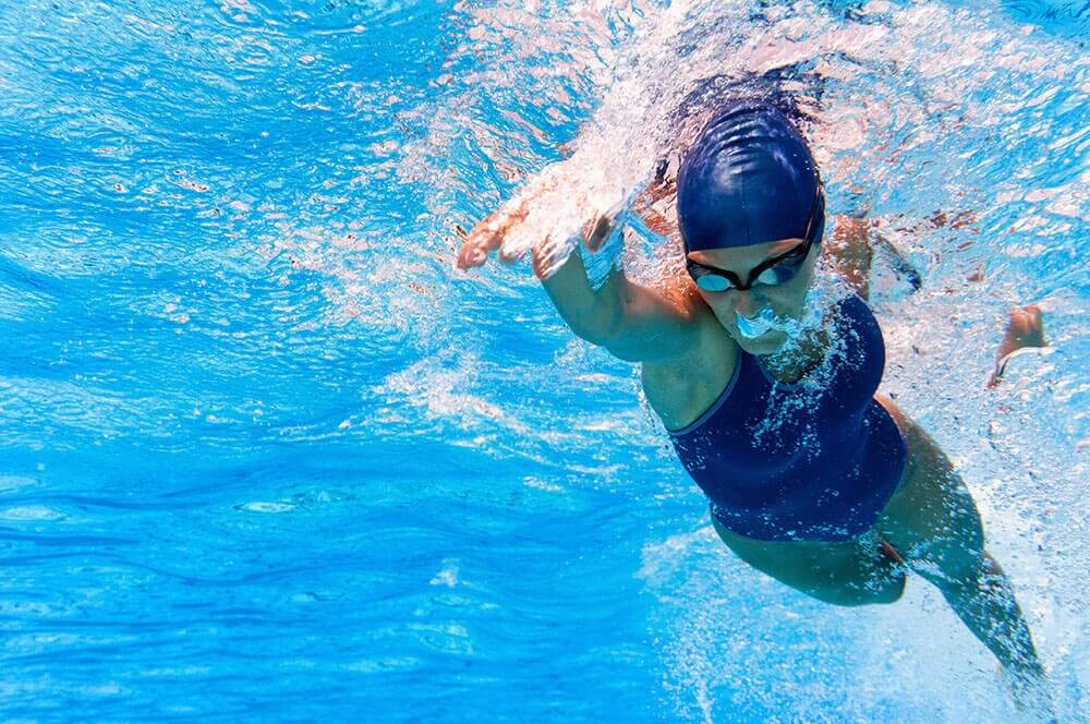 水泳　心臓の機能を活発にするエクササイズ