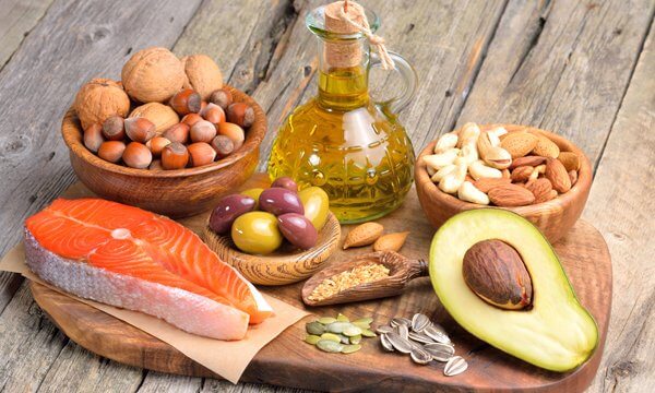 良質な脂肪を含む食品