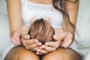 初めてママになる人へ:赤ちゃんを迎えるにあたって