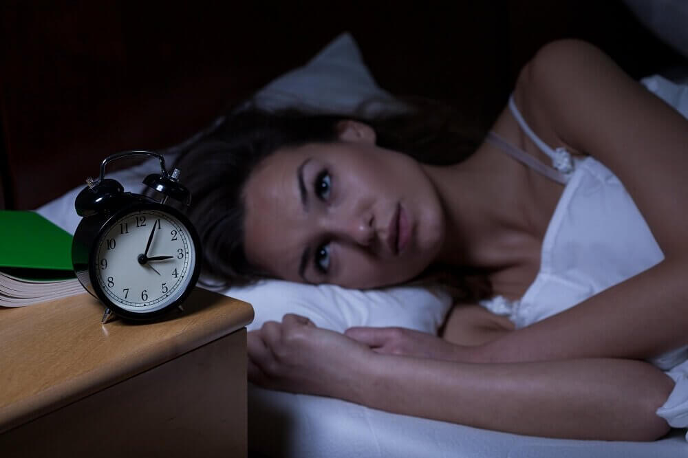 眠れない女性