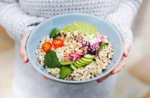 キヌアを使った美味しいサラダのレシピ3種