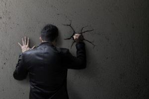 感情を抑制 することは不安を増長させる