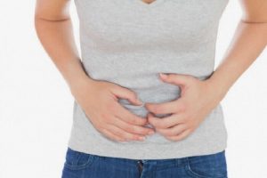 腹痛 アニスを使った自然療法