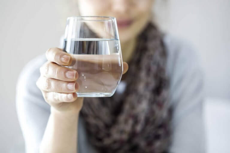 水を飲むと減量できるって本当？