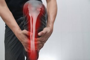 骨の痛み:原因、症状、治療